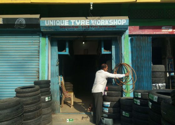 Unique Tyre Workshop (4)