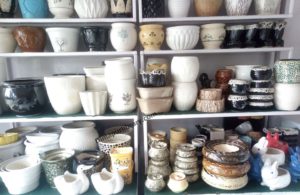 Potteries Flower pot shop store in Dimapur Creat a new environment Cermaic flower pot flower vase in dimapur nagaland (1)